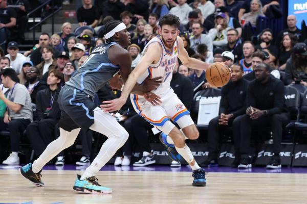 Thunder crush Jazz, tie franchise mark with 15th straight win
