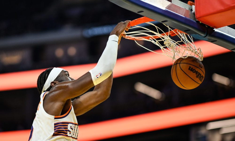 Suns' Mark Williams helps Phoenix overcome injuries in victory against Timberwolves