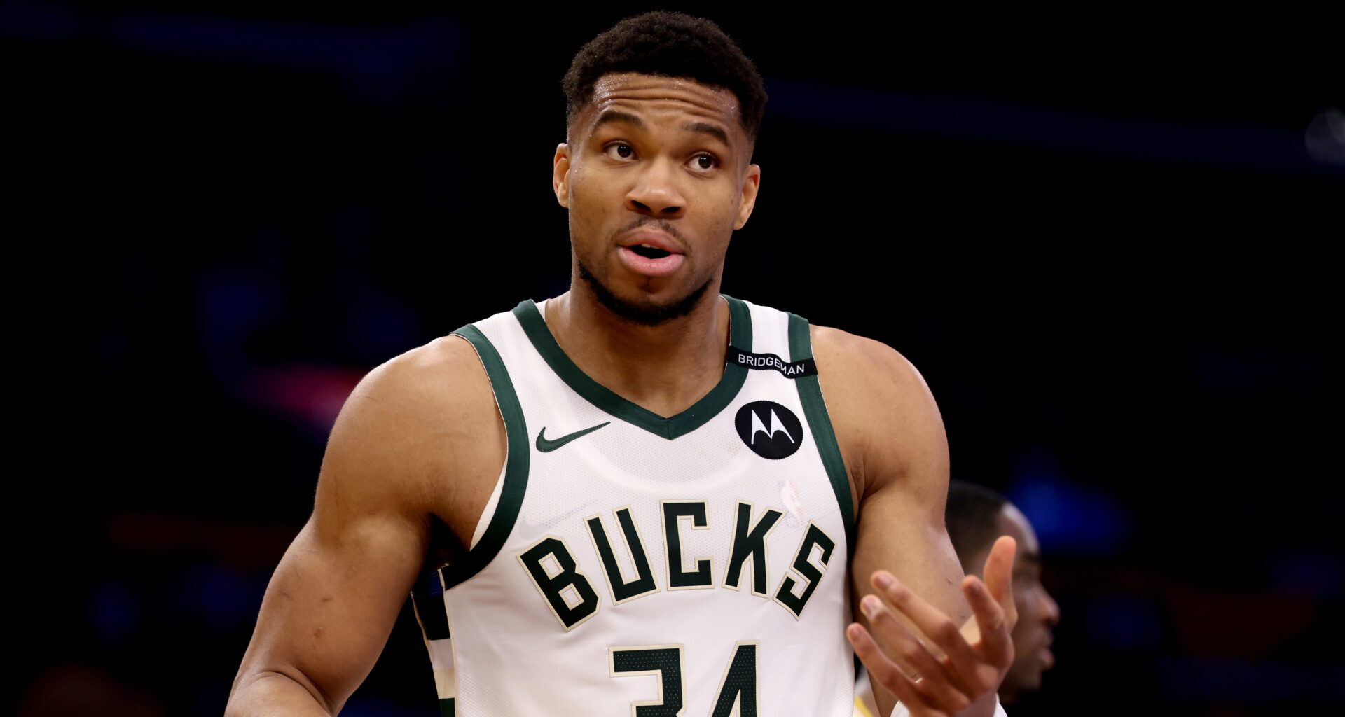 Potential Lakers' Giannis Antetokounmpo Trade Package Revealed