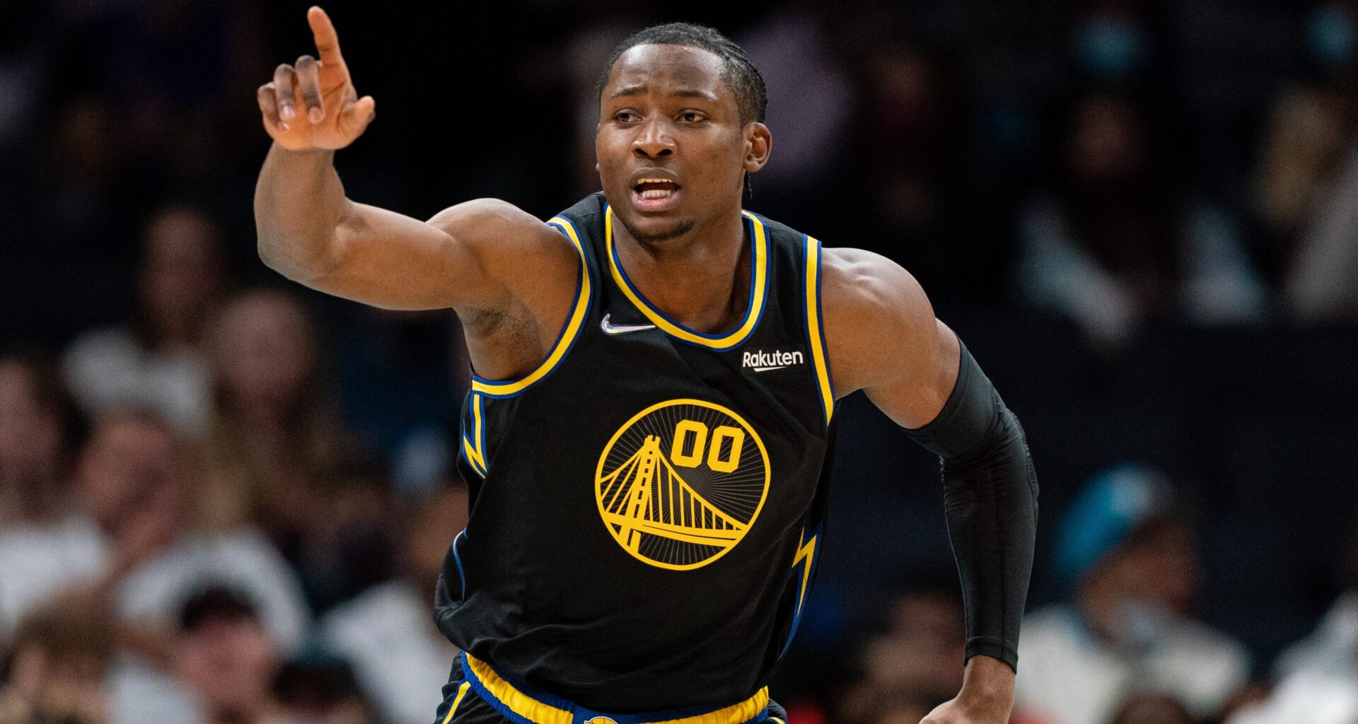 Warriors Linked to 3-Team Kuminga Deal for Rim-Protecting Center