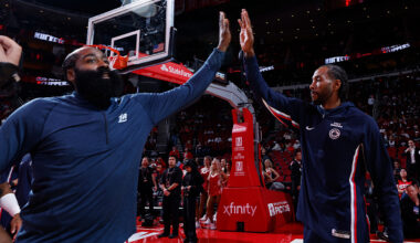 Clippers Hand Victory Away With a Jaw-Dropping Sequence of Errors