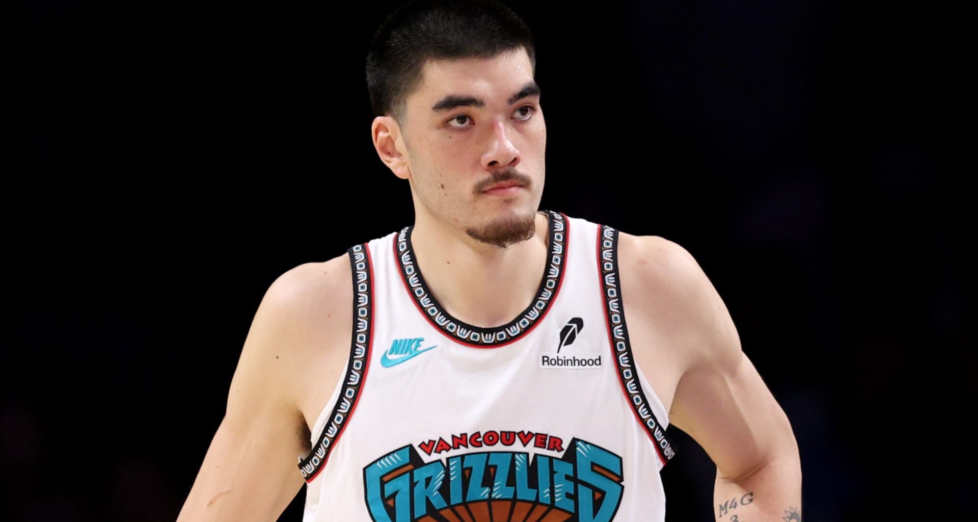 Grizzlies Issue Concerning Update on Zach Edey Injury