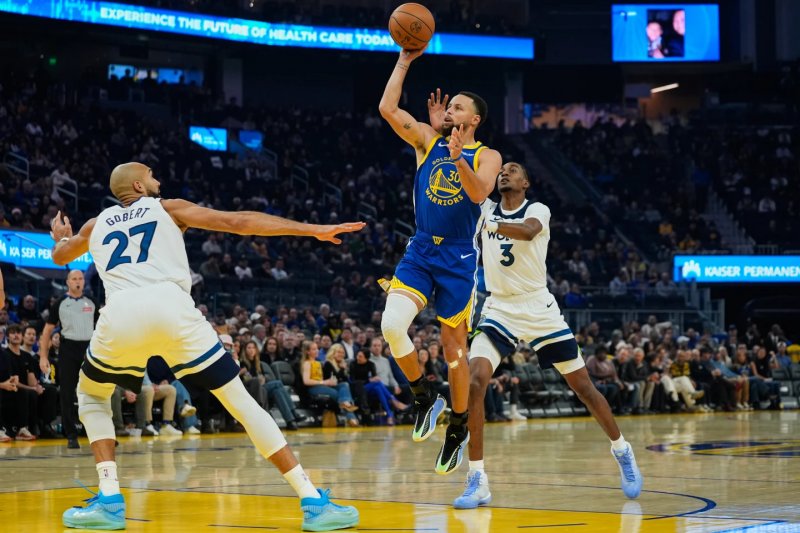 Timberwolves edge Warriors 127-120 in Curry’s return