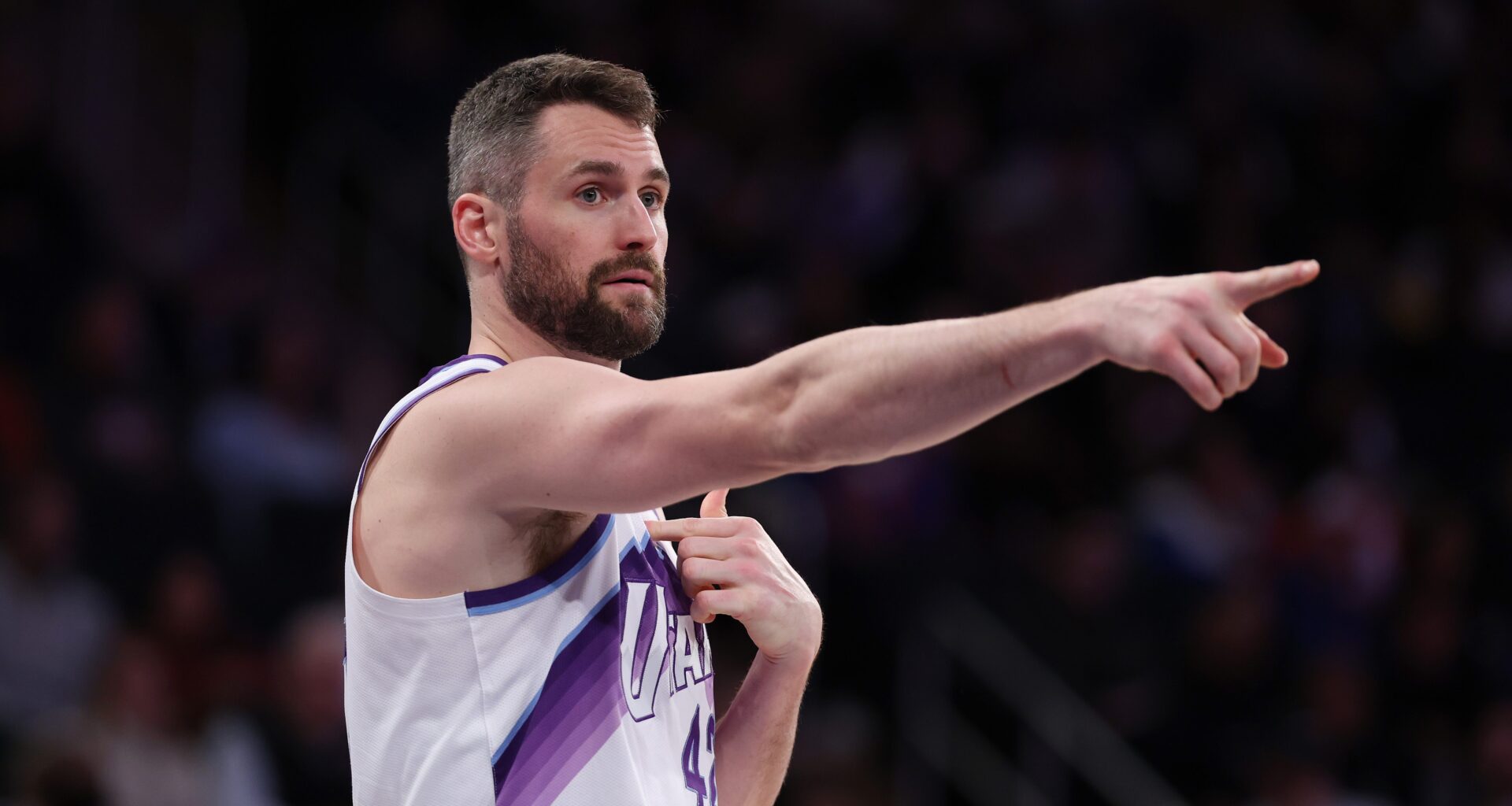 Utah Jazz Vet Turns Back the Clock In Win