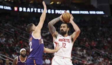 LeBron James Explains Difficulty of Boxing Out Rockets' Steven Adams