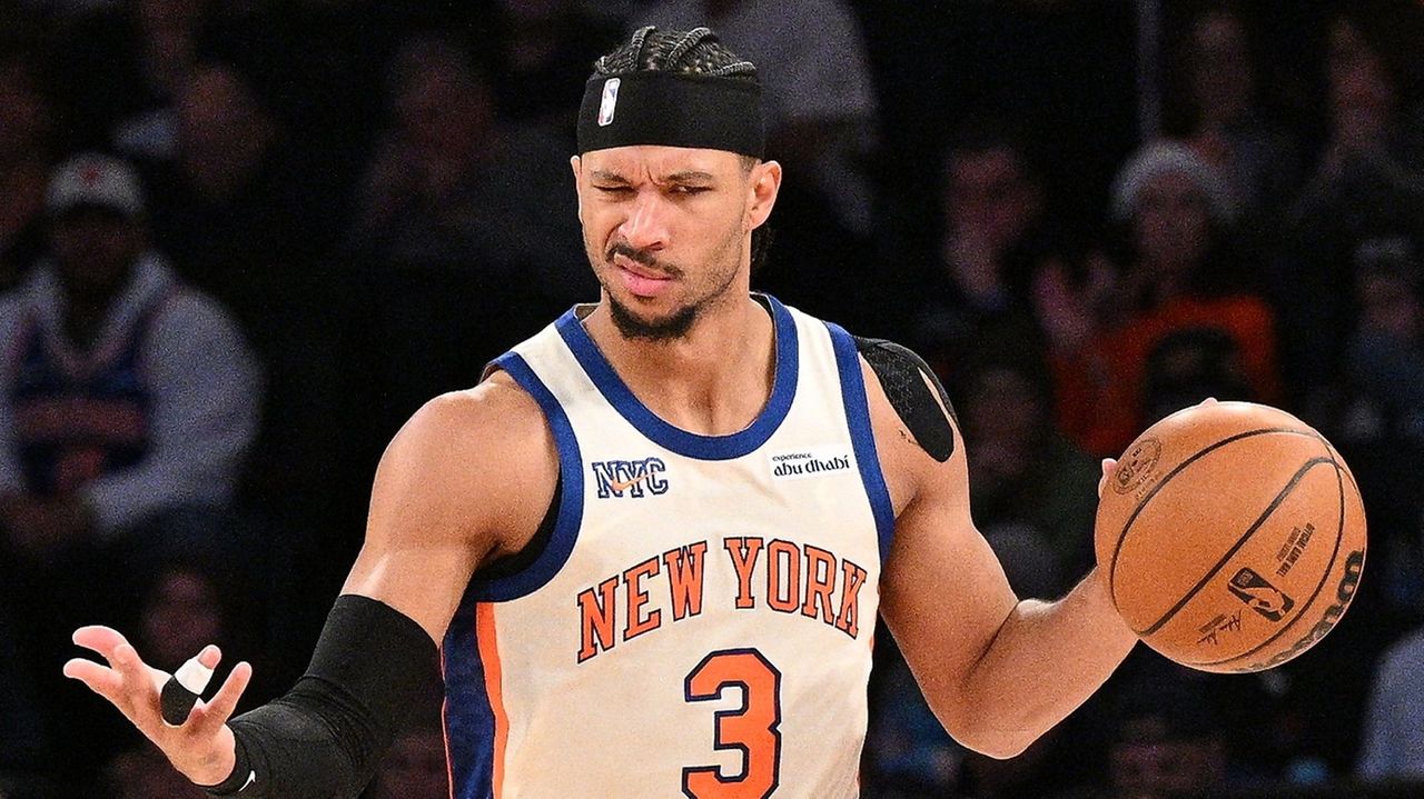 Knicks' Josh Hart has become dangerous from deep despite finger issue