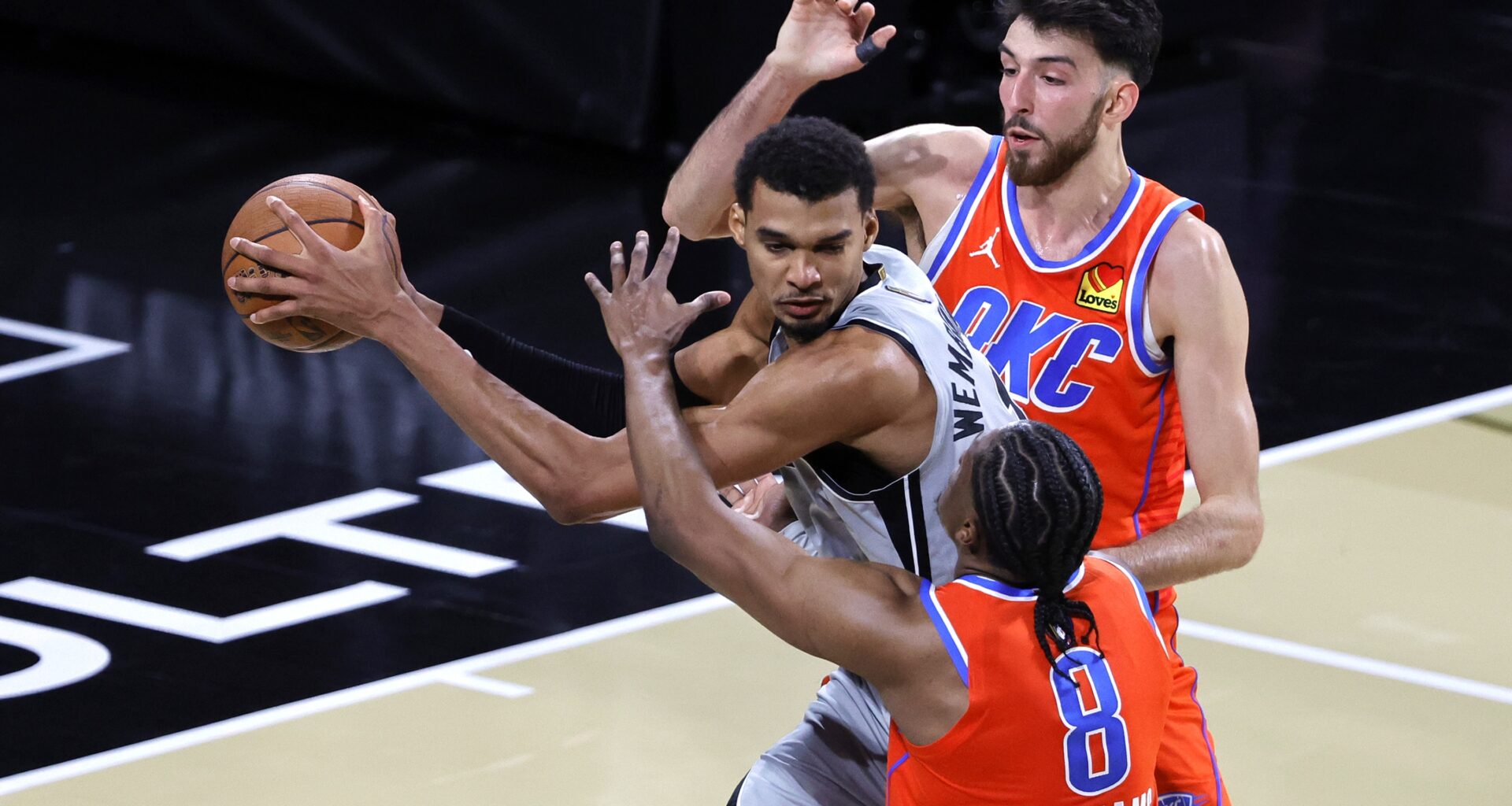 Victor Wembanyama Trolled Thunder's Foul Baiting After Win