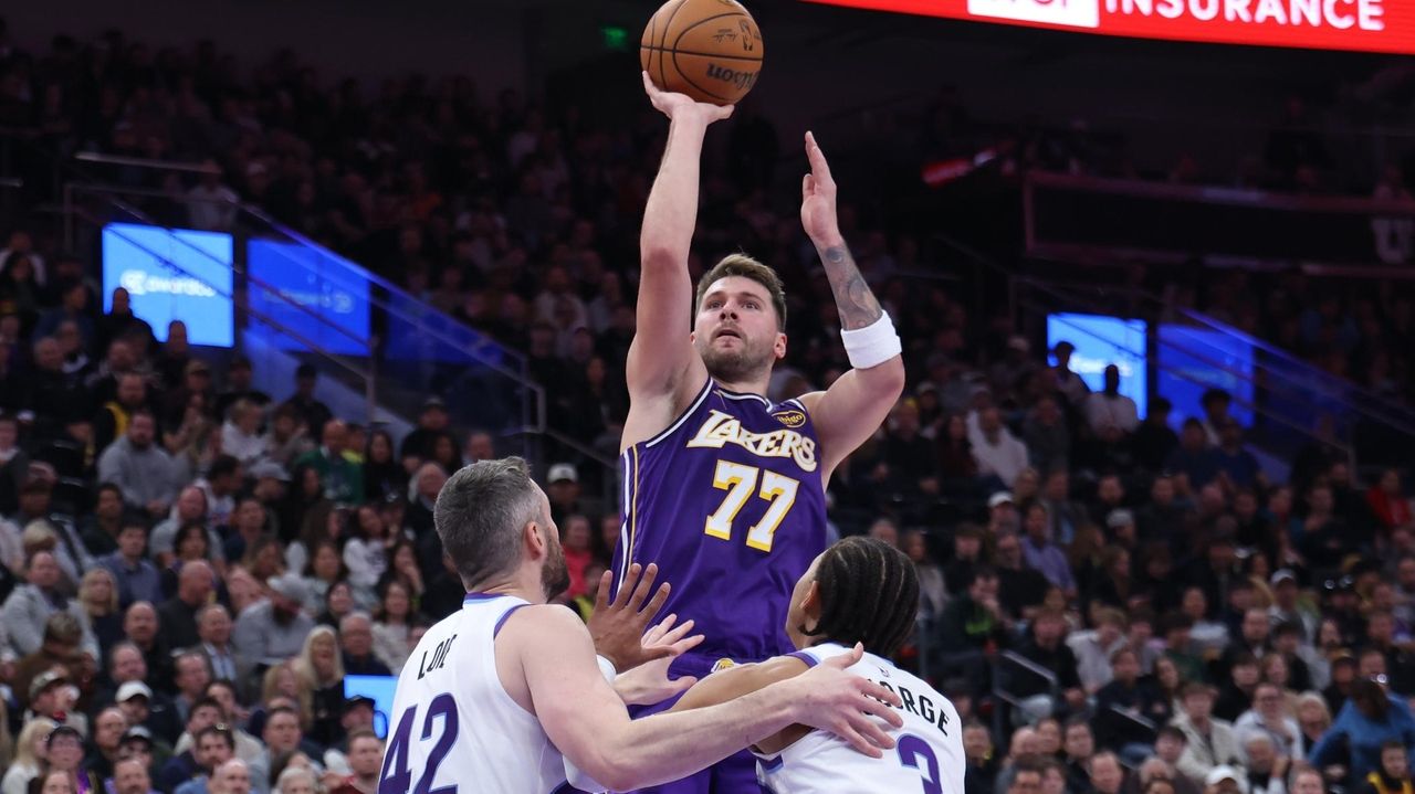 LeBron James cites 'Luka magic' as Doncic has 45-point triple-double