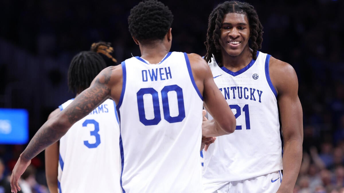 Kentucky's $22M roster finally healthy -- and the Wildcats look dangerous again
