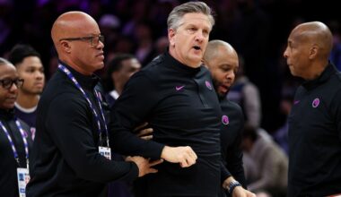 Timberwolves coach fined $35K for spat with officials in win over Thunder