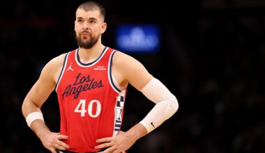 Clippers Center Out at Least 3 Weeks