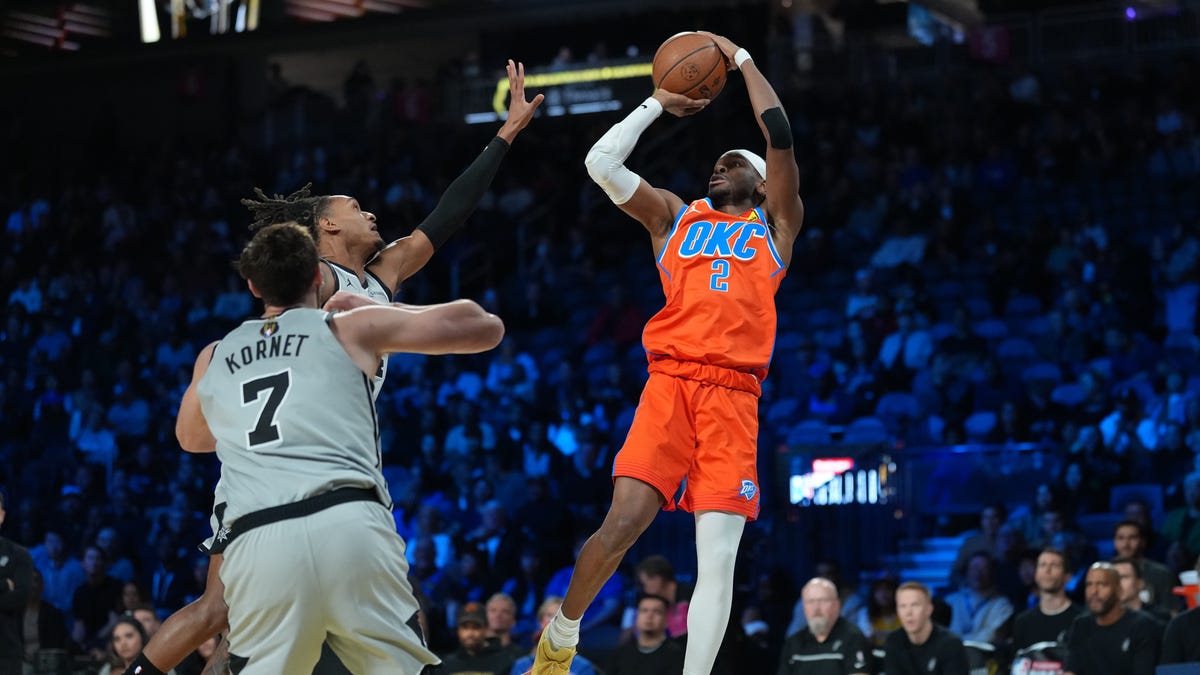 Live updates, highlights for Tuesday's game