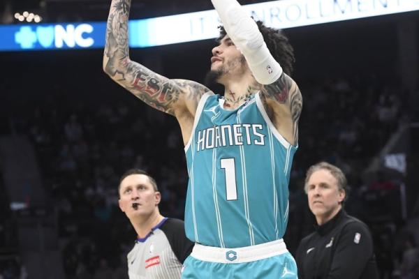 Hornets use the deep ball to sink Wizards