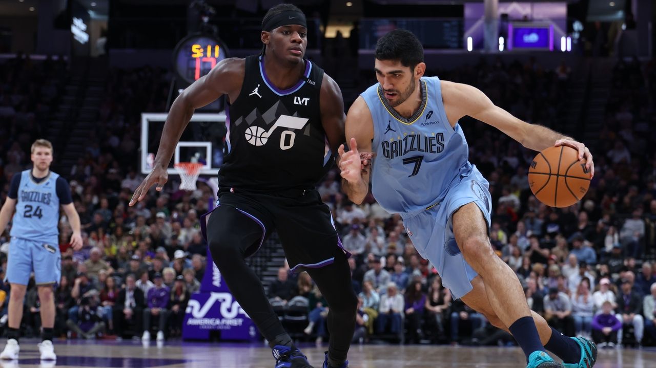Santi Aldama scores a career-high 37 points, with 7 3-pointers, to lead the Grizzlies past the Jazz