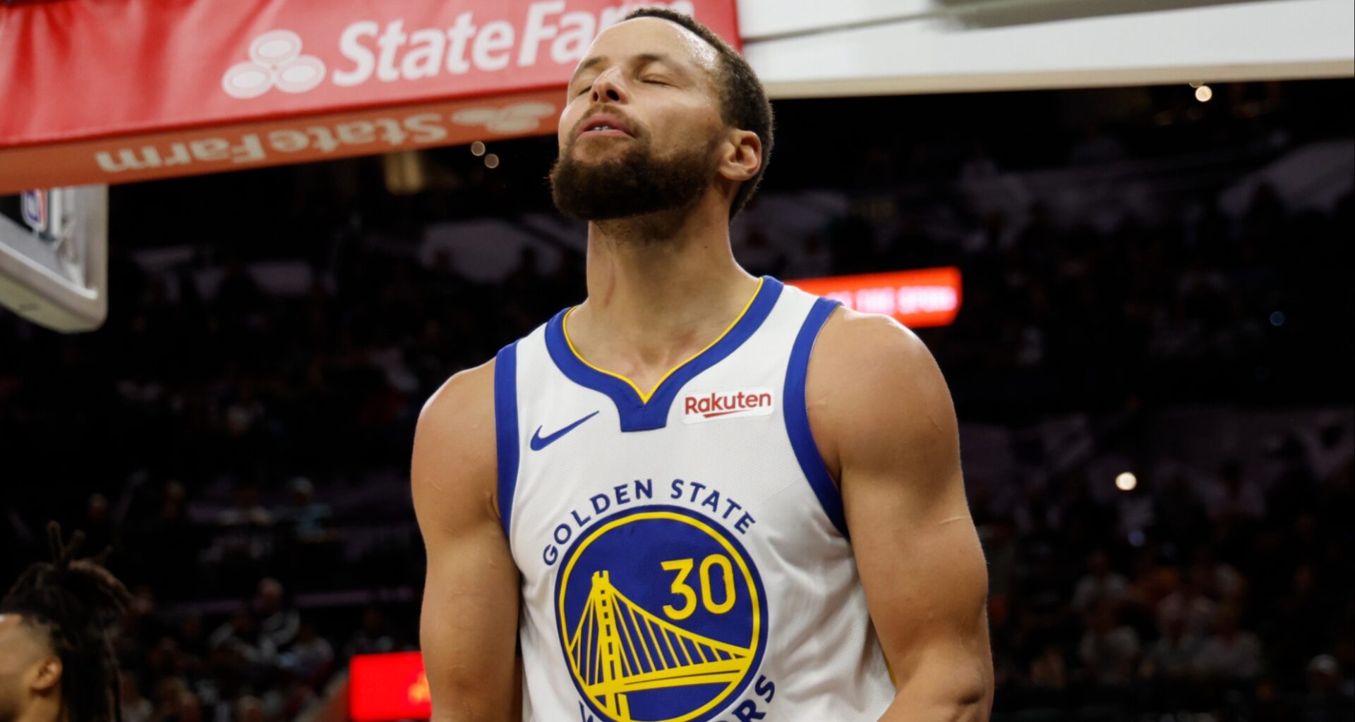 Warriors’ Steph Curry Sends Blunt Message on Christmas Game