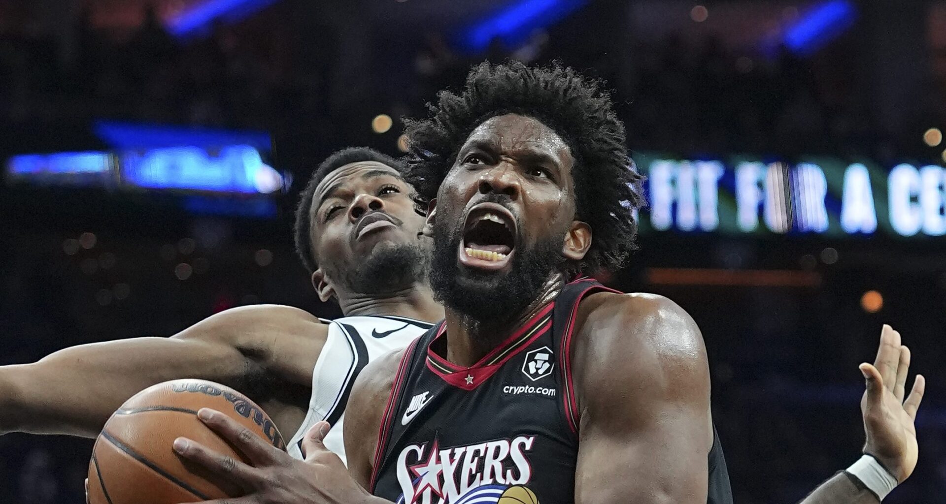 Sixers Get Surprising Joel Embiid Update After Scary Knee Injury