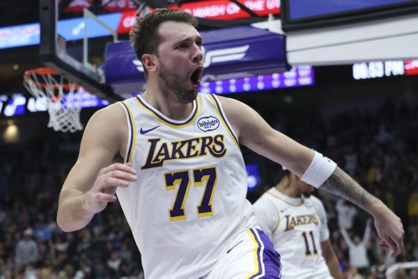 Report: Luka Doncic (leg) to return for Lakers on Christmas