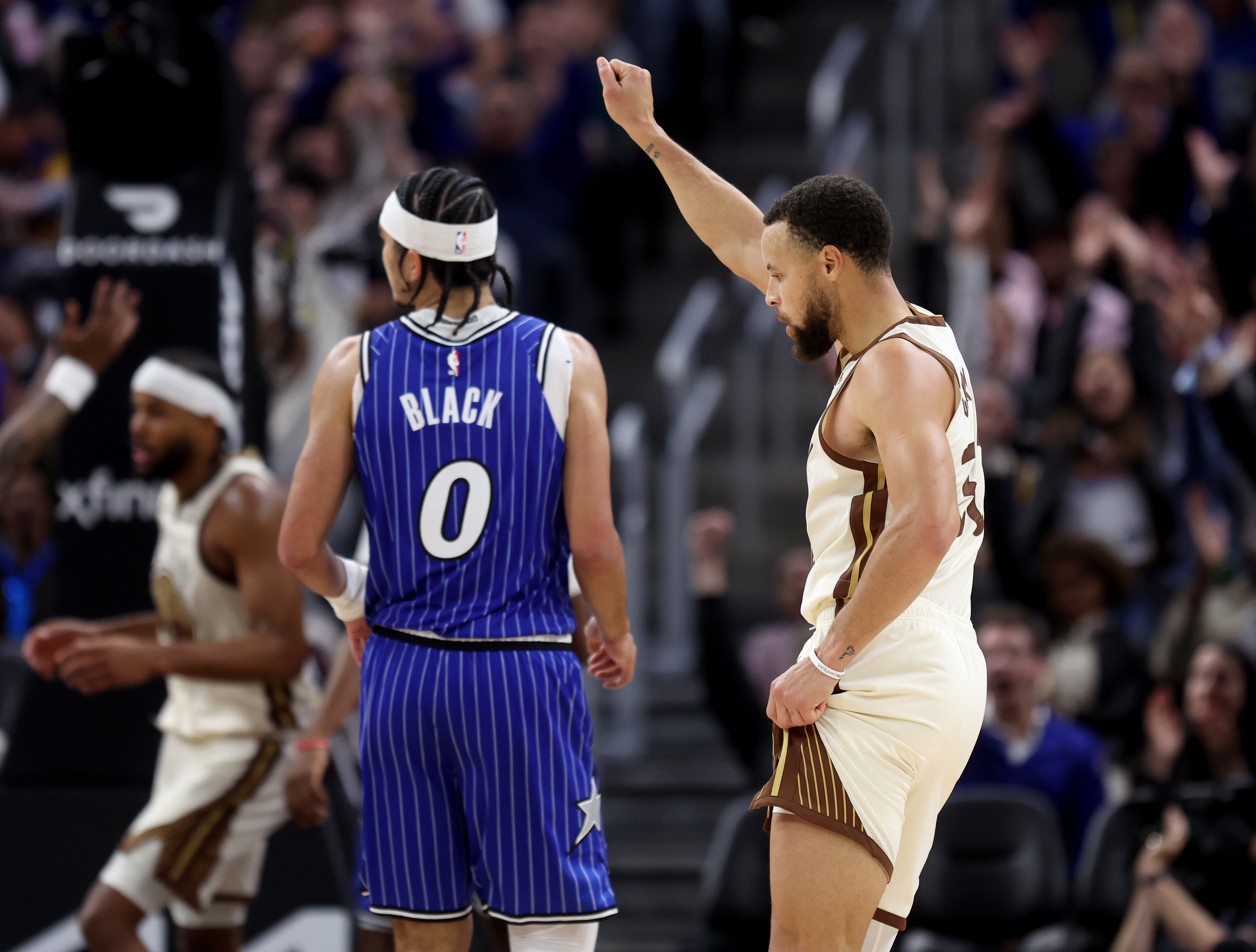 Golden State Warriors’ Stephen Curry #30 celebrates with a dance...