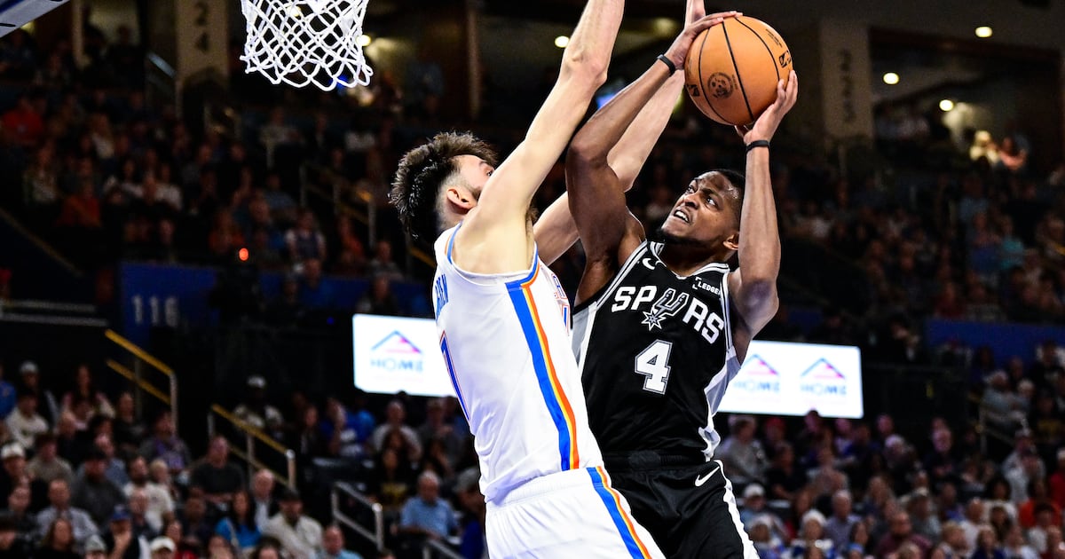 Spurs beat Thunder 117-102 for 3rd win over defending NBA champs in 2 weeks