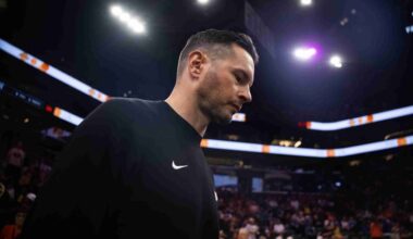 Struggling Lakers Suffer Yet Another Blowout Loss and Their Third in a Row