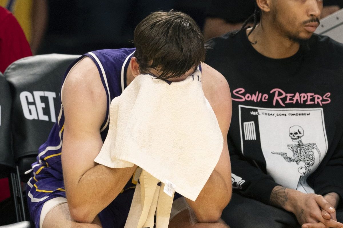 Austin Reaves Injury Has Major Consequences for Lakers Star