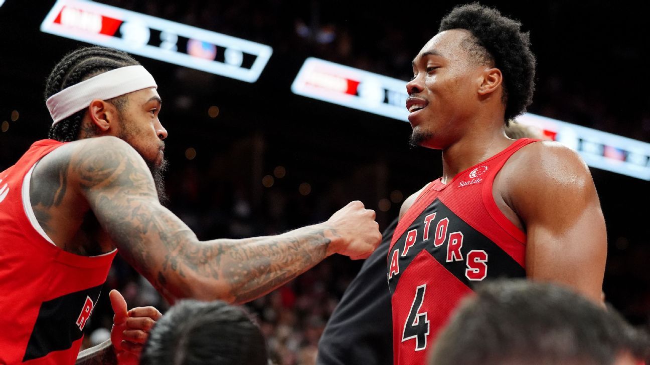 Scottie Barnes ties Raptors record with 25 rebounds as part of triple-double