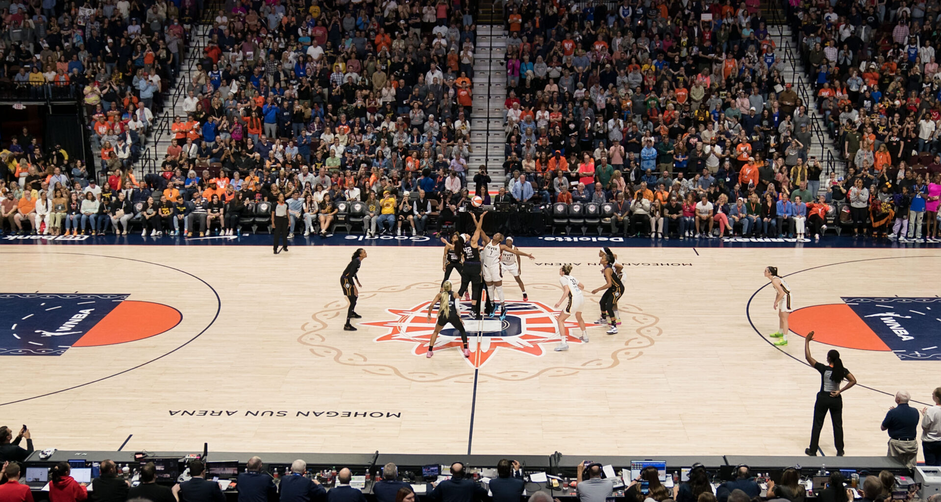 Connecticut Sun 'in talks' with Rockets owners about potential sale