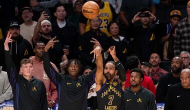 Lakers Gabe Vincent out at least one week with back tightness