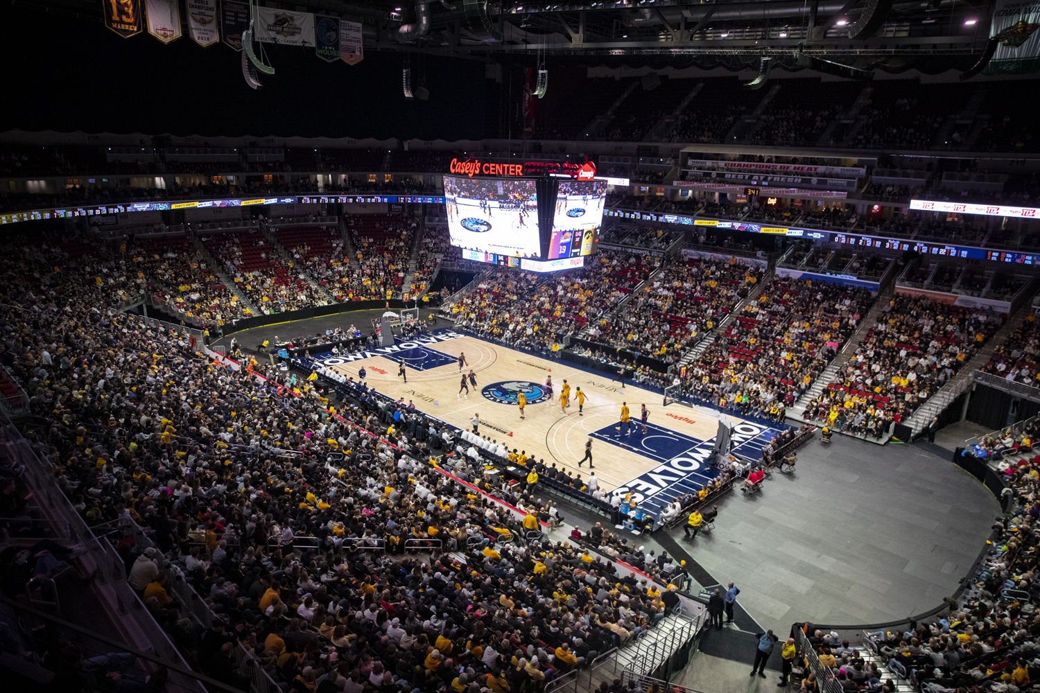 Iowa men's basketball stole the Des Moines crowd with a 94-39 lead over Bucknell