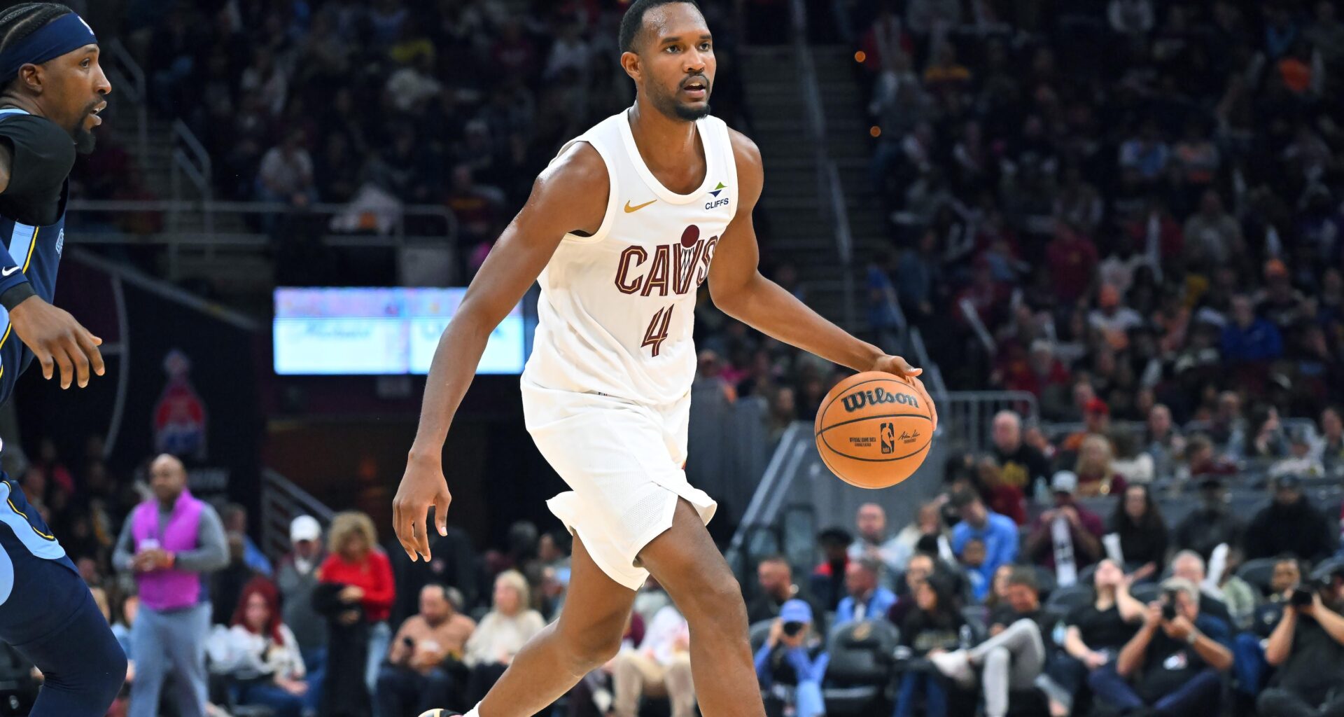 Evan Mobley Injured, Latest Updates on Cavs Star's Calf and Timeline to Return