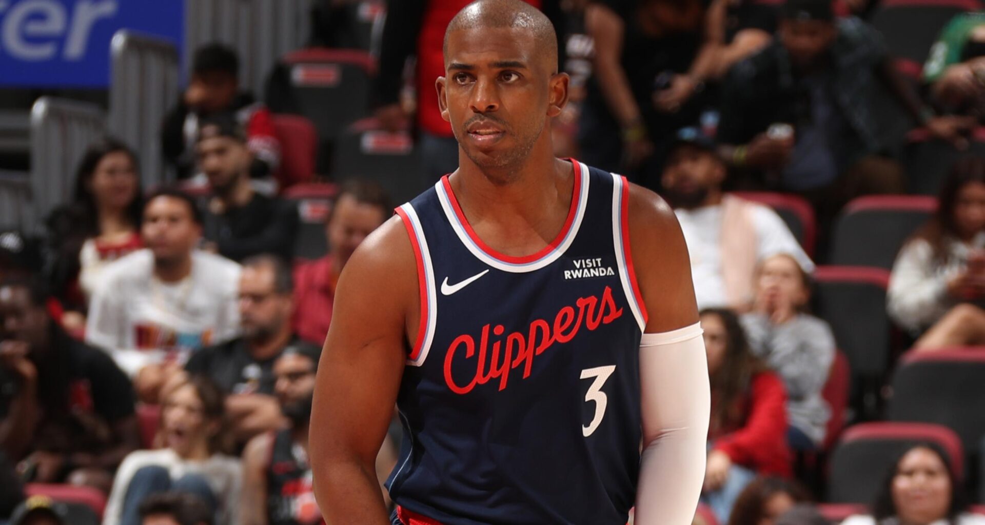 Chris Paul's Concerns About Clippers' Culture Reportedly Revealed in Tell-All Report