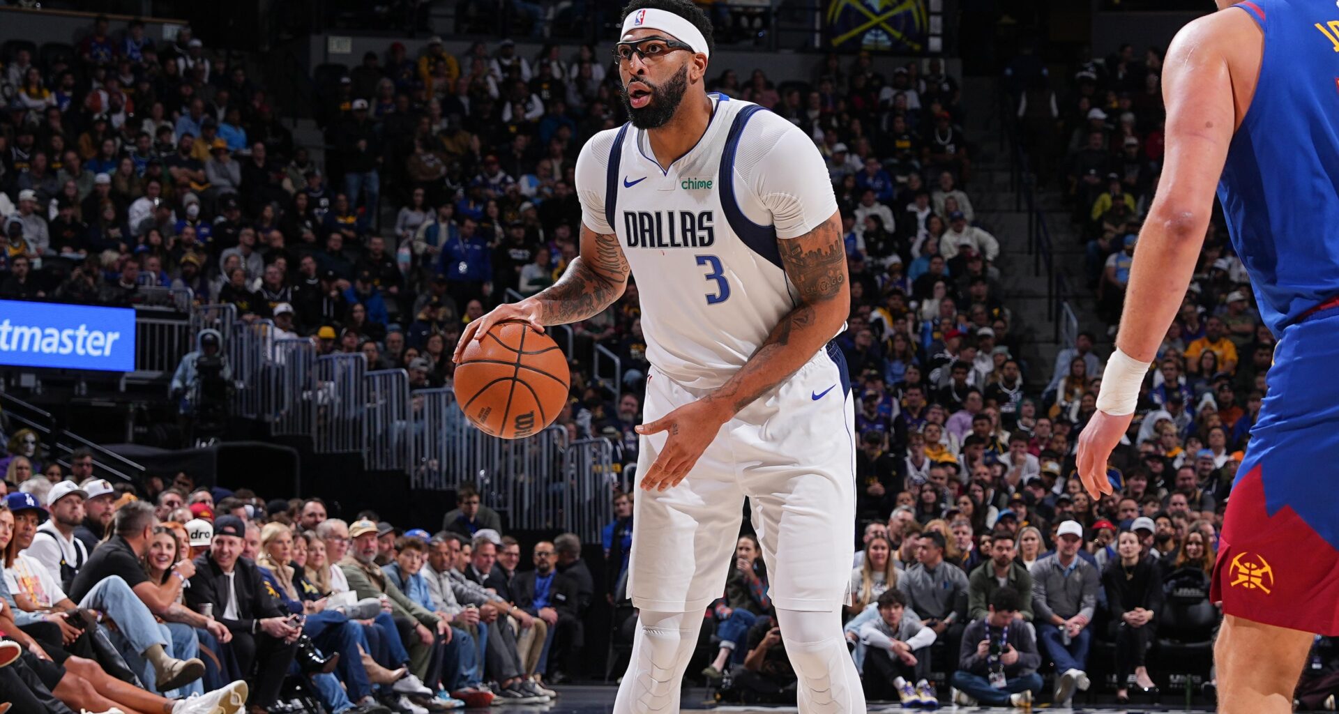 Latest Rumors on Mavs' Potential NBA Trade Deadline Plans amid Anthony Davis Buzz