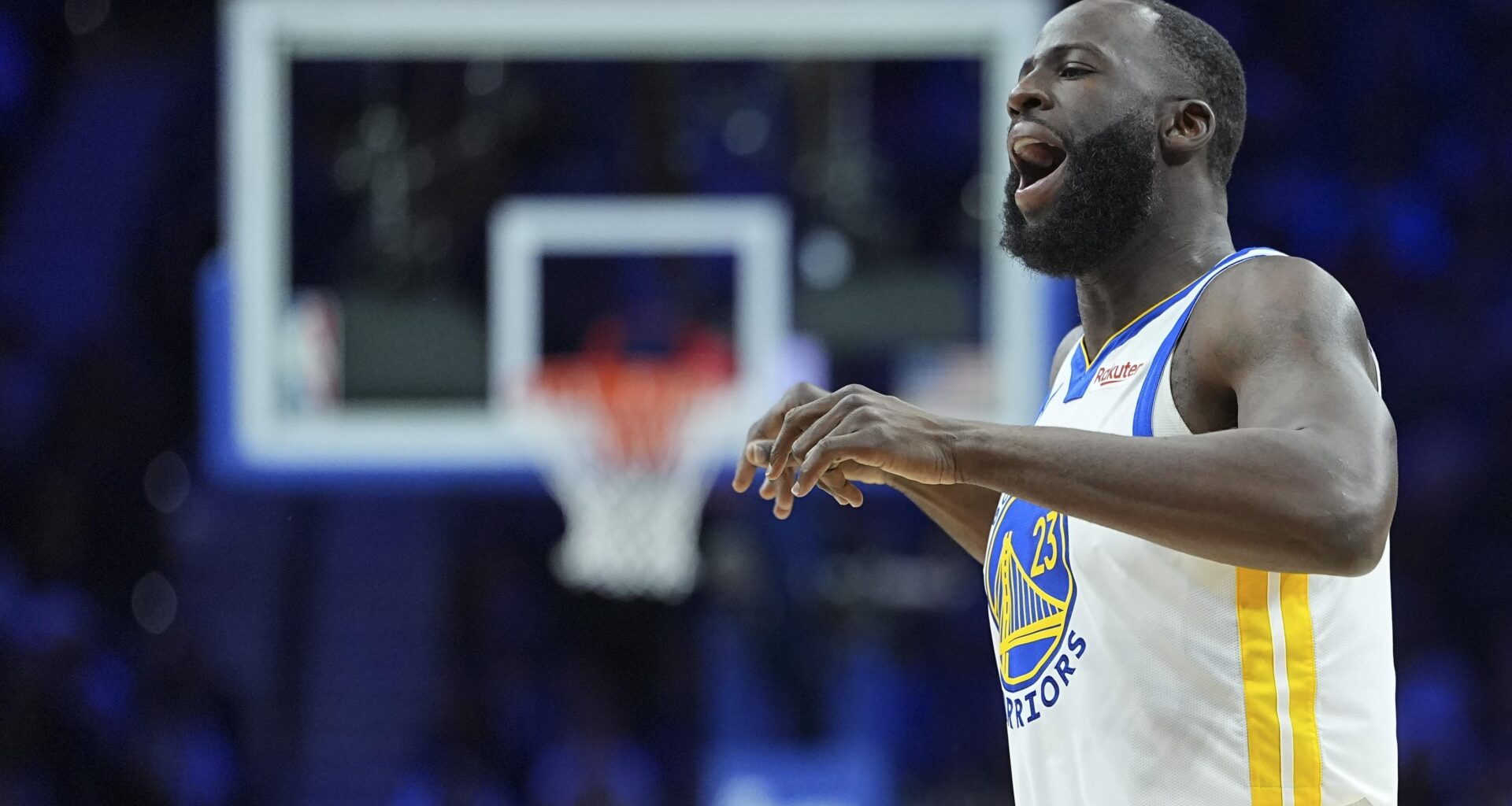 Draymond Green Laments Turnovers for Warriors, 'Too F--king Old to Be Doing That'