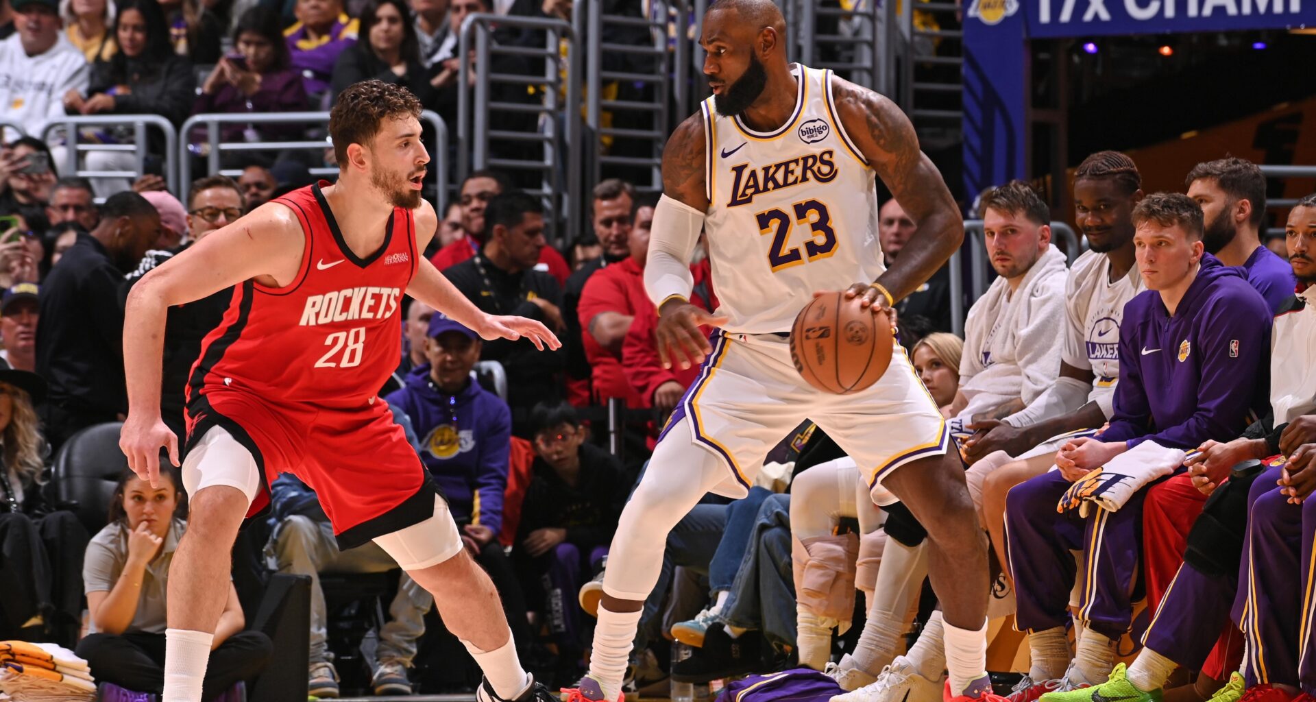 LeBron, Luka, Lakers Disappoint NBA Fans in Loss to Kevin Durant, Rockets on Christmas