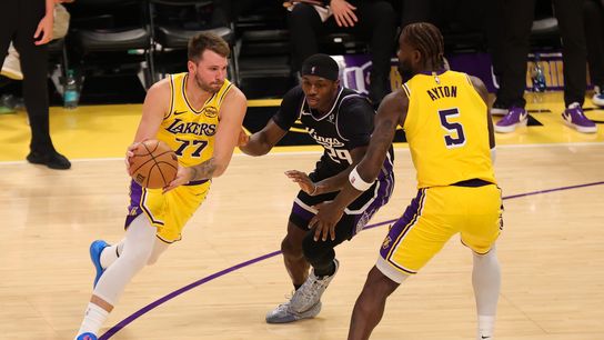 Sacramento visits L.A. on three-game skid