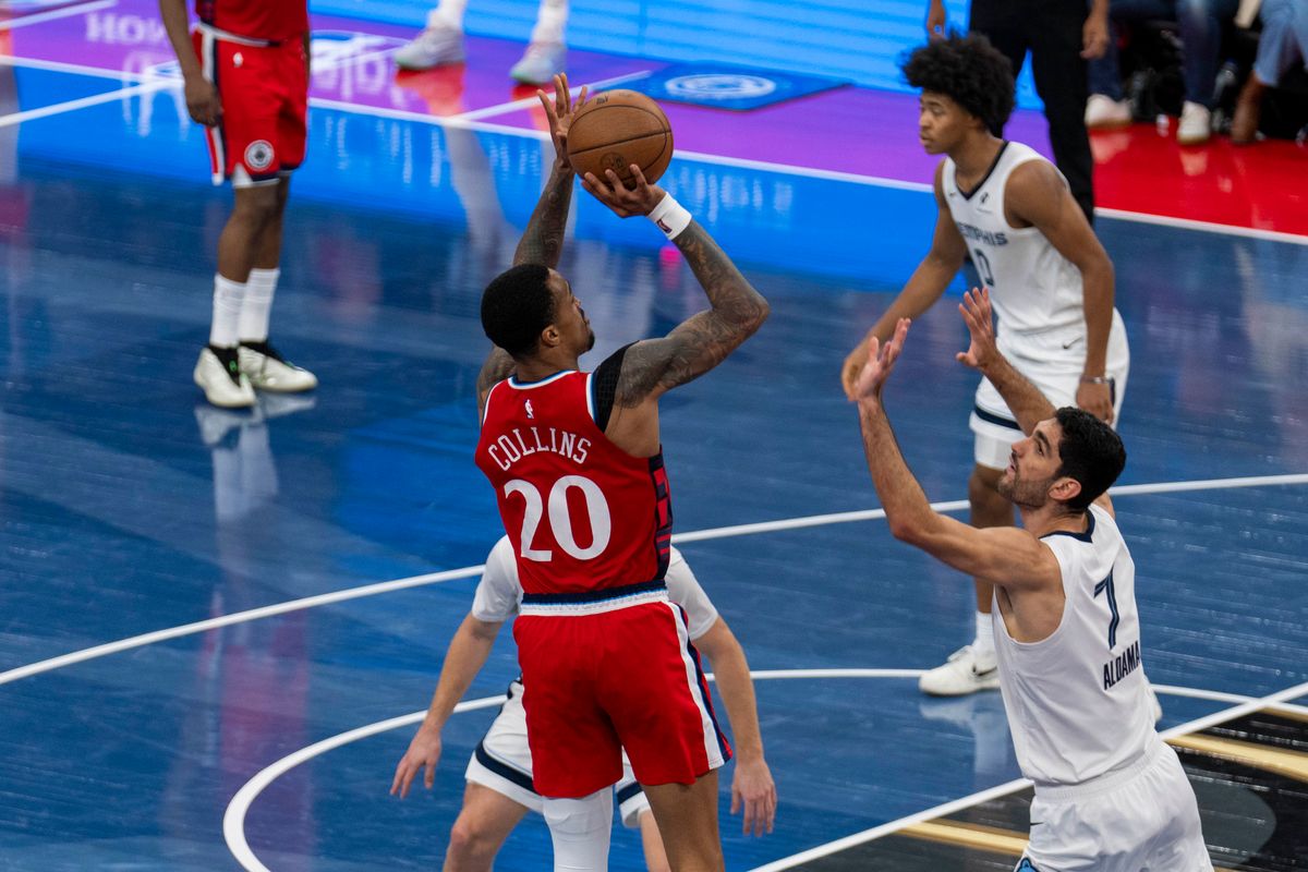 Los Angeles Clippers forward John Collins (20) makes a mid range jumper during an NBA basketball game against the Memphis Grizzlies, Friday November 28th, 2025 in Los Angeles, California.