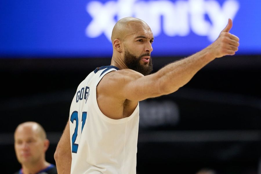 NBA: Minnesota Timberwolves at Golden State Warriors