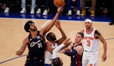 A Christmas miracle: Knicks stun Cavs late in game to pull out win