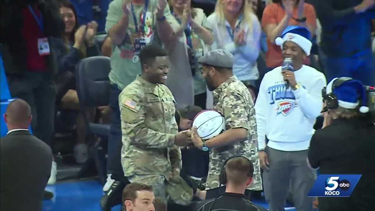 Military homecoming brings Christmas miracle to Thunder game