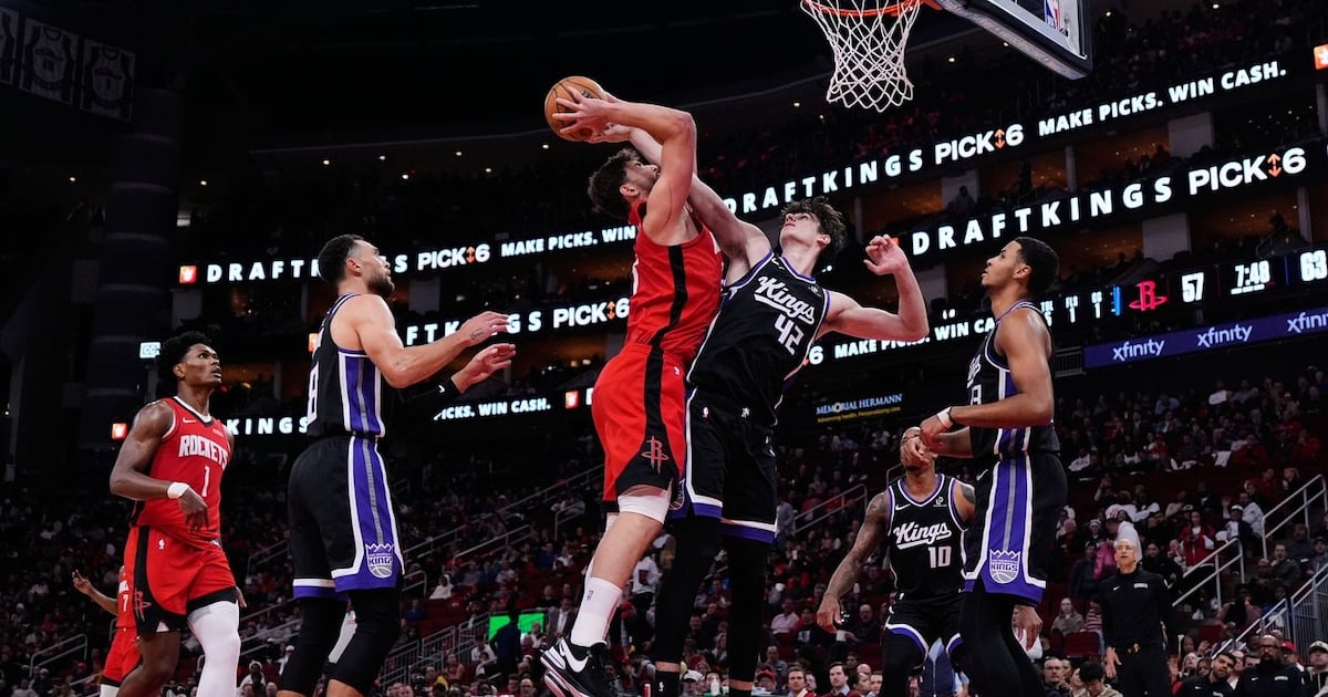 Alperen Sengun, Kevin Durant lead Houston Rockets to victory over Sacramento Kings