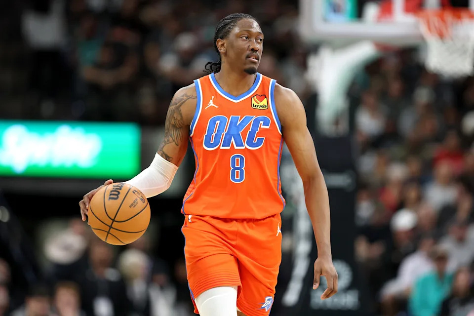 SAN ANTONIO, TEXAS - DECEMBER 23: Jalen Williams #8 of the Oklahoma City Thunder in action during the second quarter of the game against the San Antonio Spurs at Frost Bank Center on December 23, 2025 in San Antonio, Texas. (Photo by Kenneth Richmond/Getty Images)
