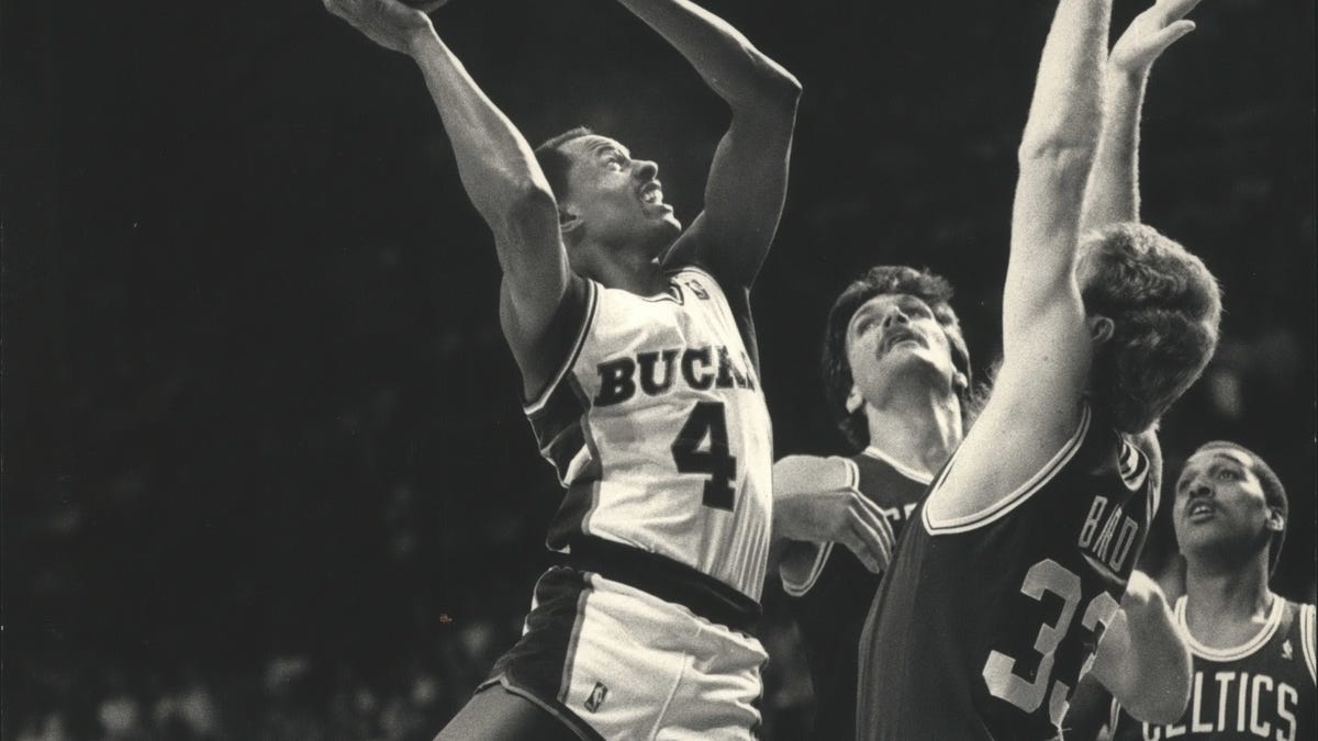 Celtics jersey history No. 50