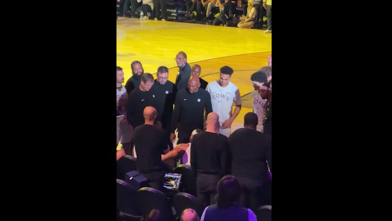 Tempers flare on the Golden State Warriors bench
