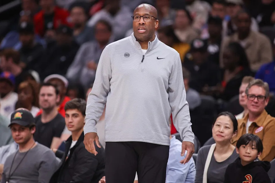 Knicks head coach Mike Brown on the sideline against the Atlanta Hawks in the second quarter at State Farm Arena. IMAGN IMAGES via Reuters Connect