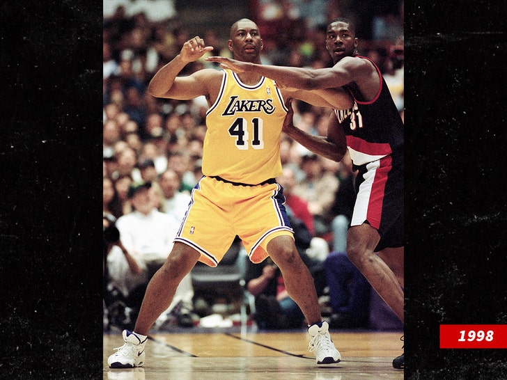 elden campbell getty 1