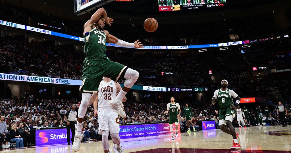 Antetokounmpo returns for Bucks against Bulls after missing 8 games with calf strain | Milwaukee Bucks News