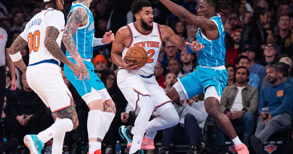 Towns, Brunson carry the Knicks to a 119-104 victory over the Hornets |