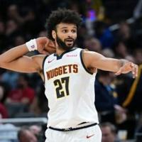 Ruthless Murray scores 52 to lead Nuggets, Bucks' Antetokounmpo injured | National