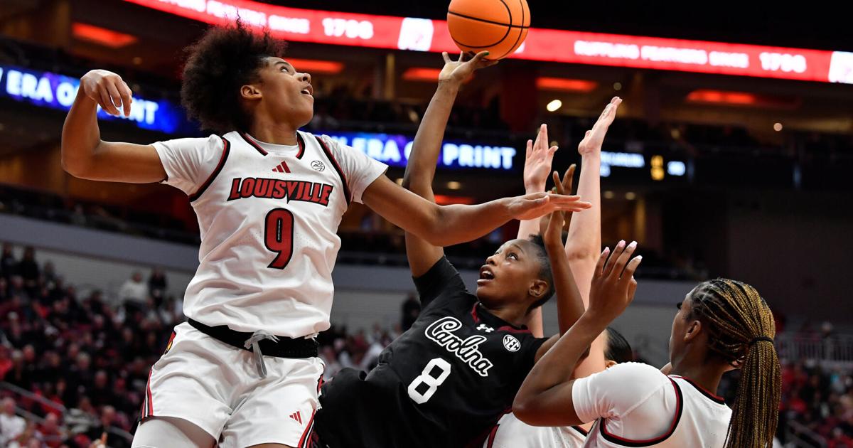 No. 3 South Carolina women outlast No. 22 Louisville 79-77 in ACC/SEC Challenge | Basketball