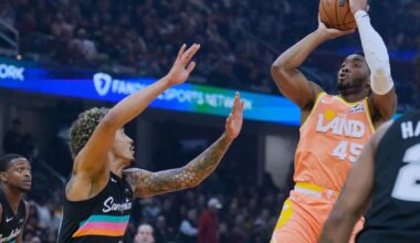 Mitchell scores 28 points, Cavaliers beat Spurs 130-117 | Region